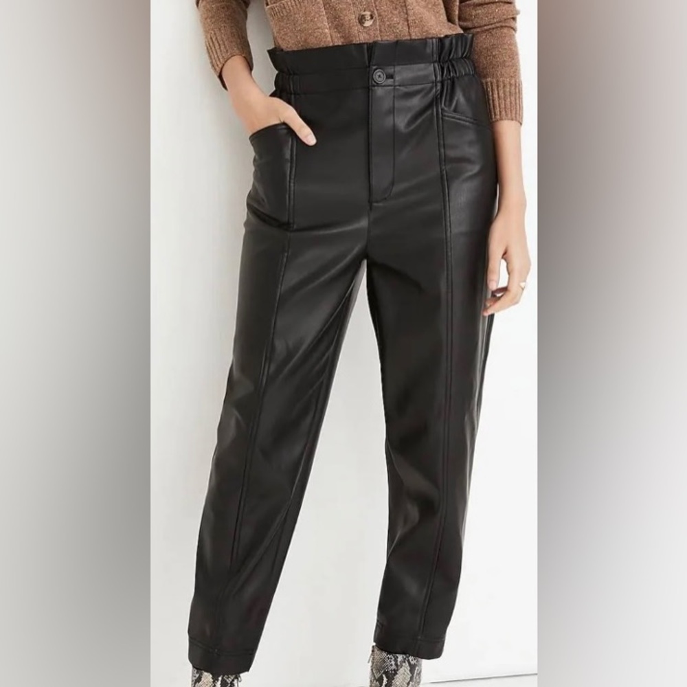Madewell Black Faux Vegan Leather Pull-On High Rise Paperbag Pants Women…